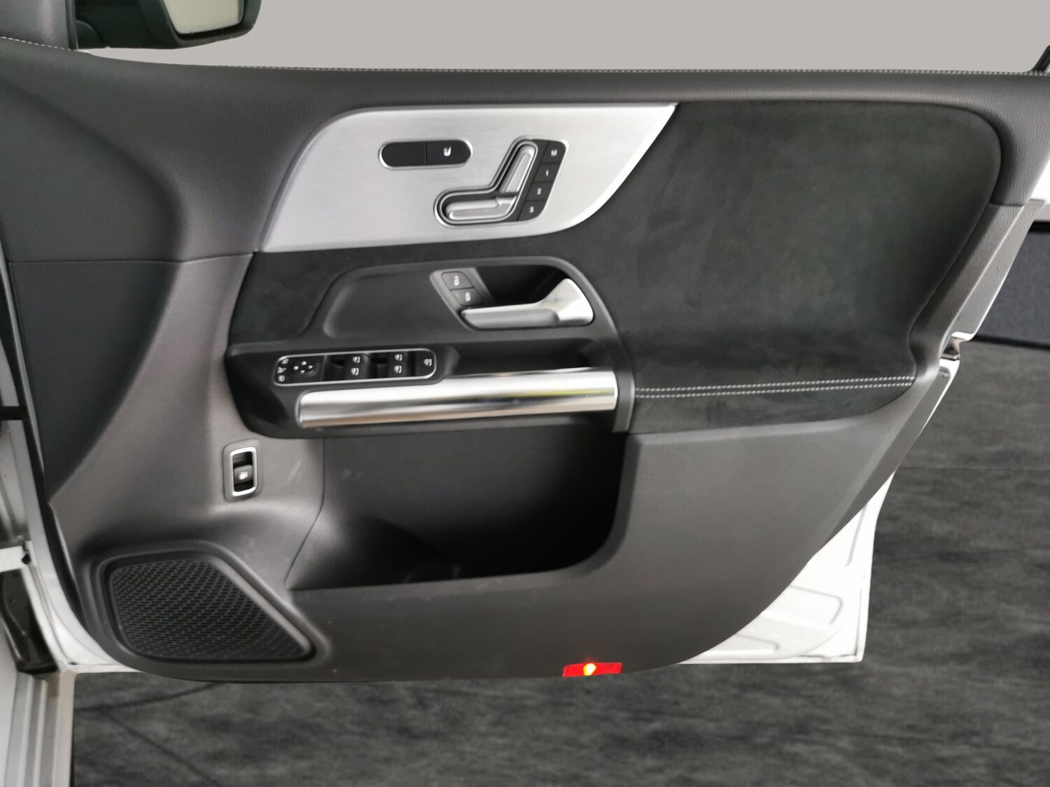 Used Mercedes-Benz B Class 2021 for sale - 77373978: Photo 33