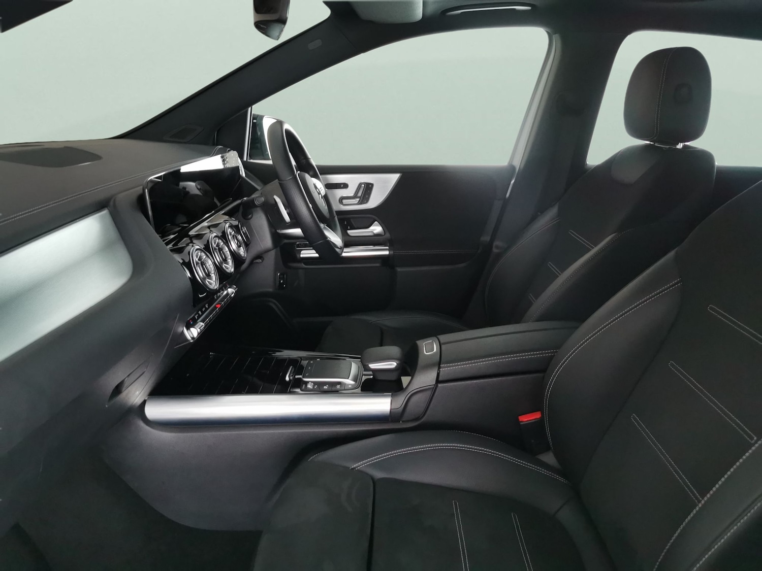 Used Mercedes-Benz B Class 2021 for sale - 77373978: Photo 4