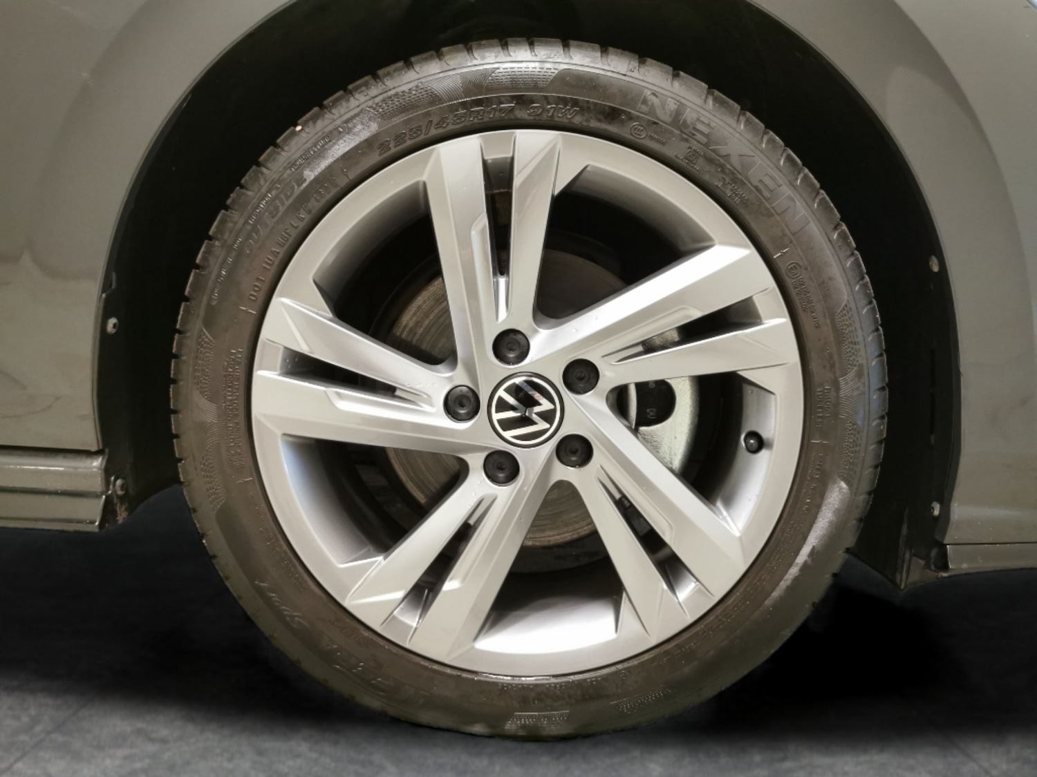 Used Volkswagen Golf 2022 for sale - 76310684: Photo 32