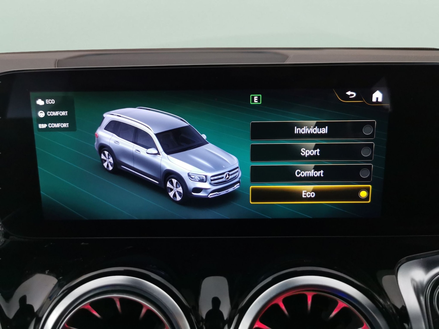 Used Mercedes-Benz GLB 2022 for sale - 77627878: Photo 17