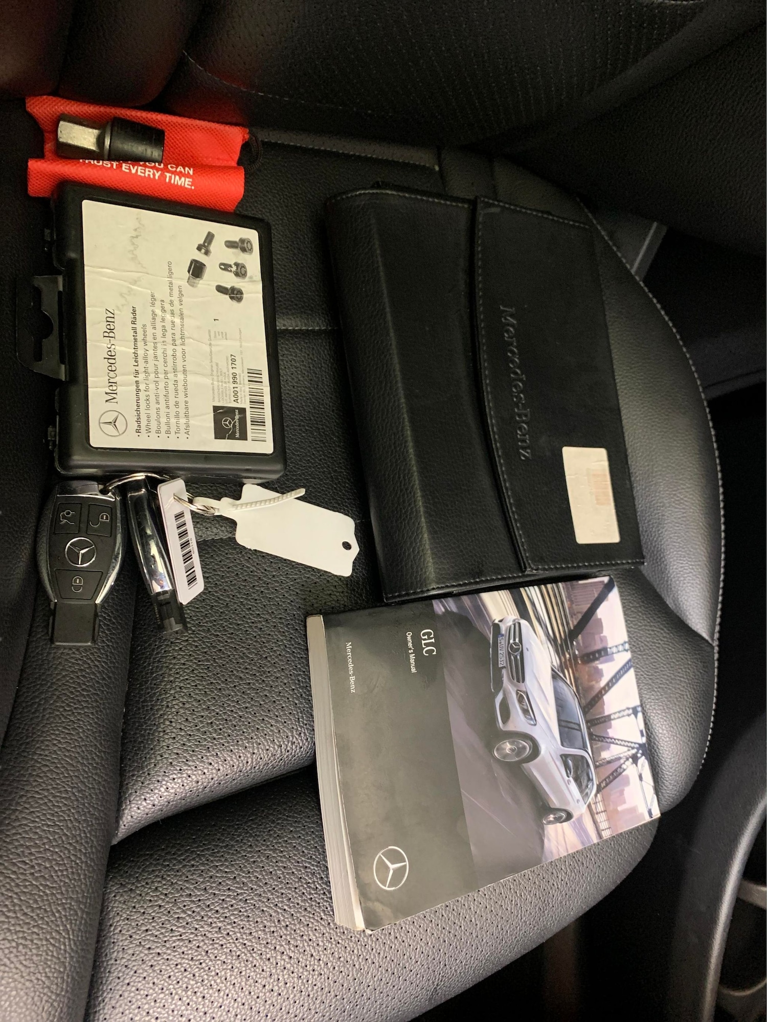 Used Mercedes-Benz GLC 2019 for sale - 77298051: Photo 31