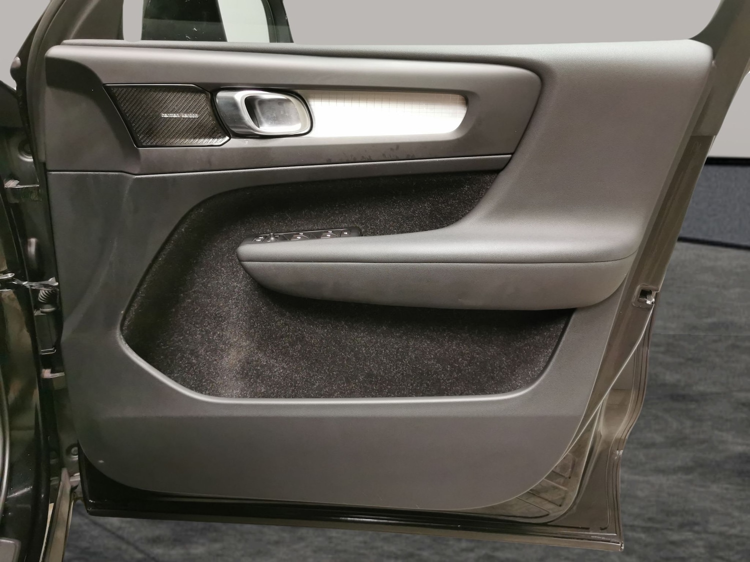 Used Volvo XC40 2019 for sale - 77641124: Photo 27