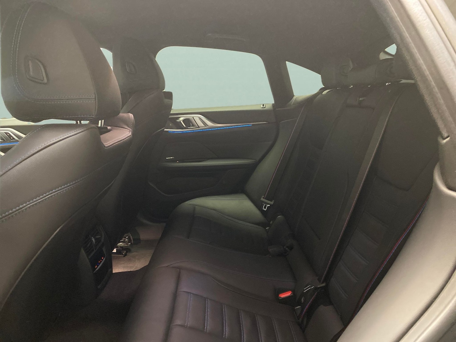 Used BMW i4 2022 for sale - 78095546: Photo 25