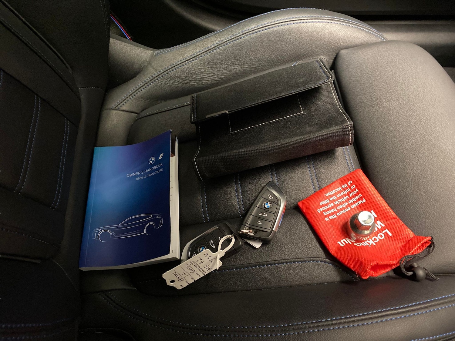 Used BMW i4 2022 for sale - 78095546: Photo 31