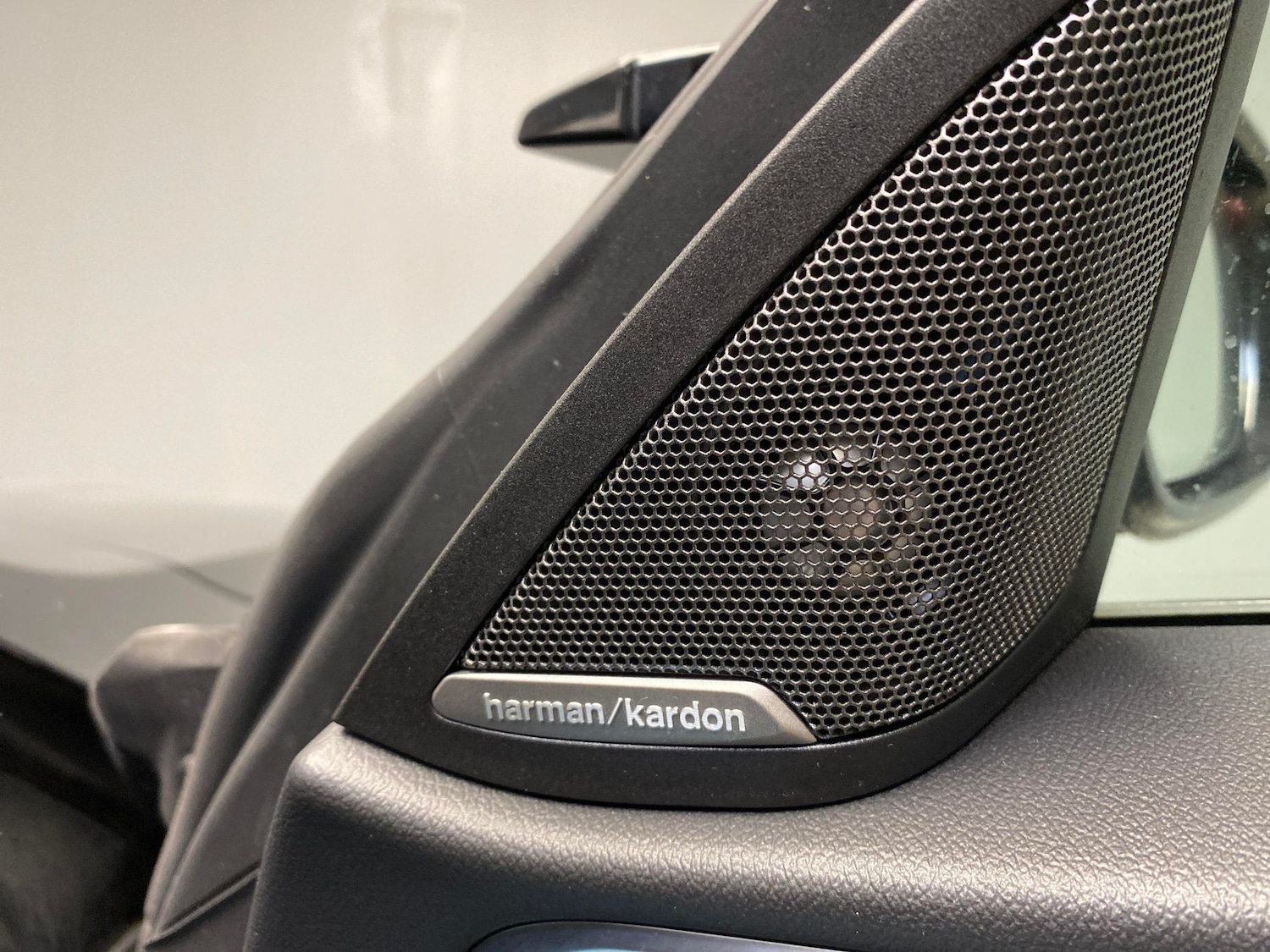 Used BMW i4 2022 for sale - 78095546: Photo 5