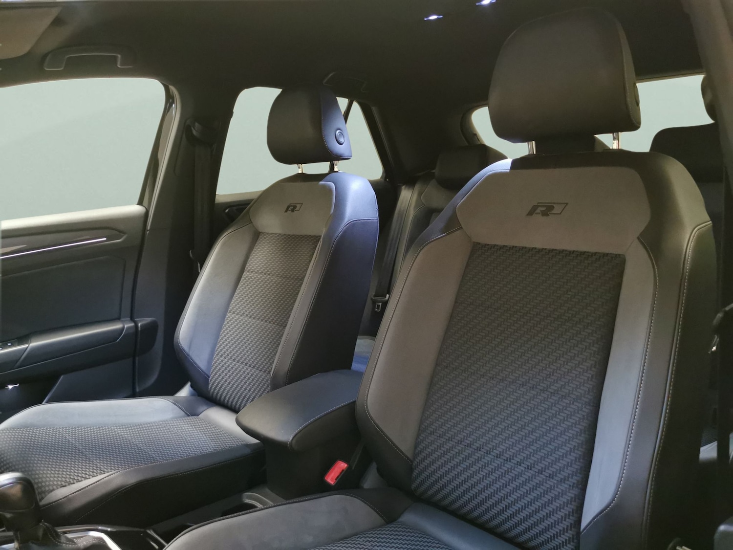 Used Volkswagen T-Roc 2021 for sale - 78180649: Photo 14