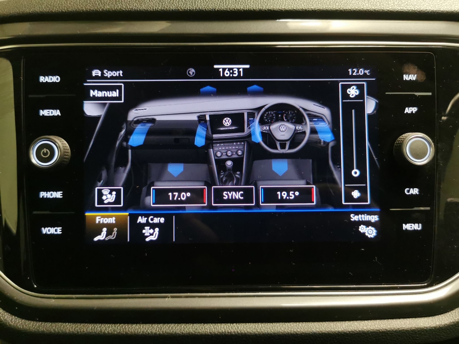 Used Volkswagen T-Roc 2021 for sale - 78180649: Photo 18