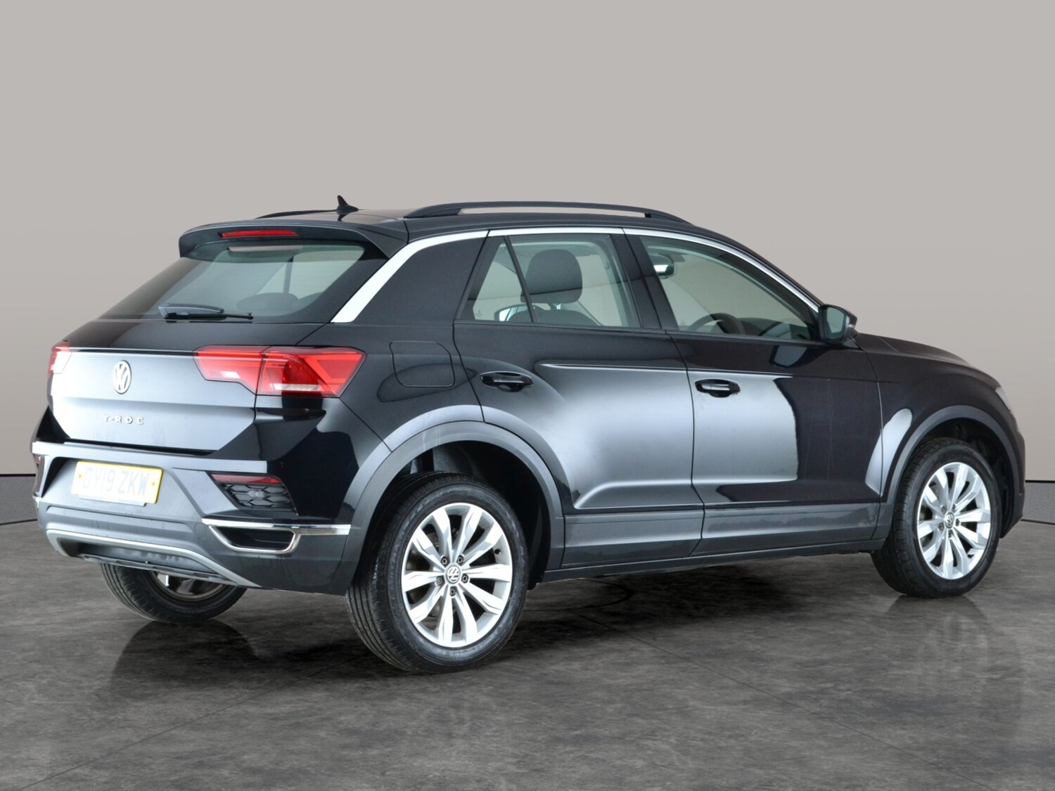 Used Volkswagen T-Roc 2019 for sale - 77347222: Photo 9