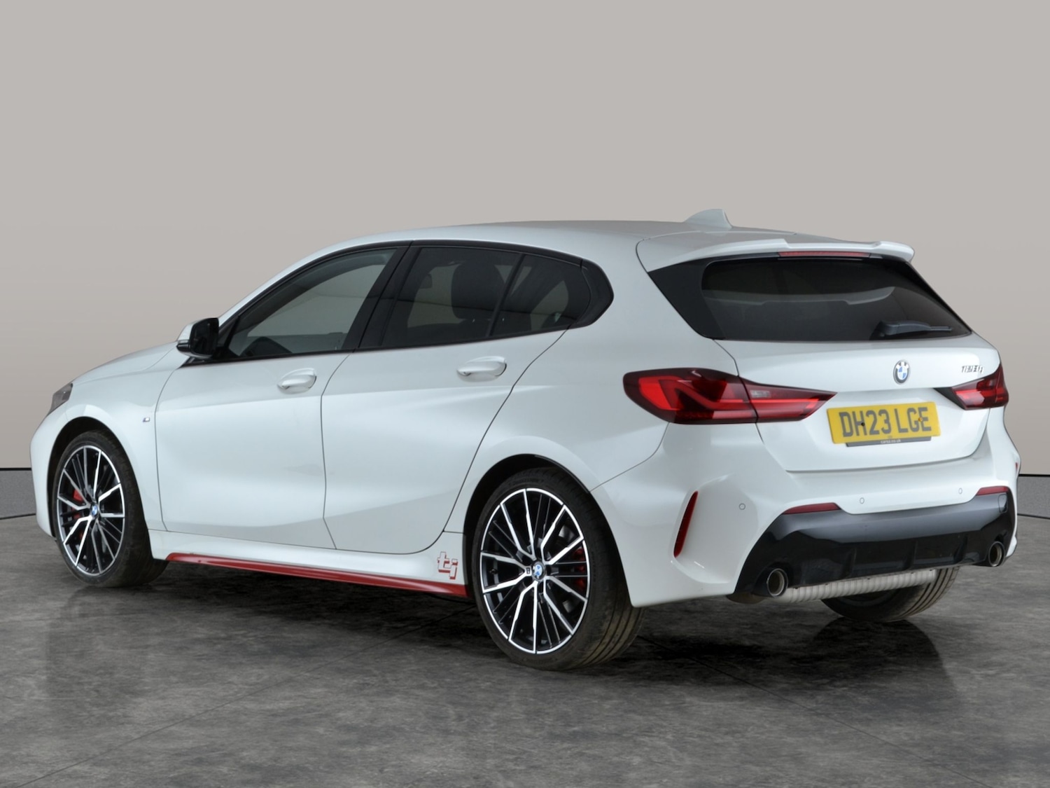 Used BMW 1 Series 2023 for sale - 77235761: Photo 13