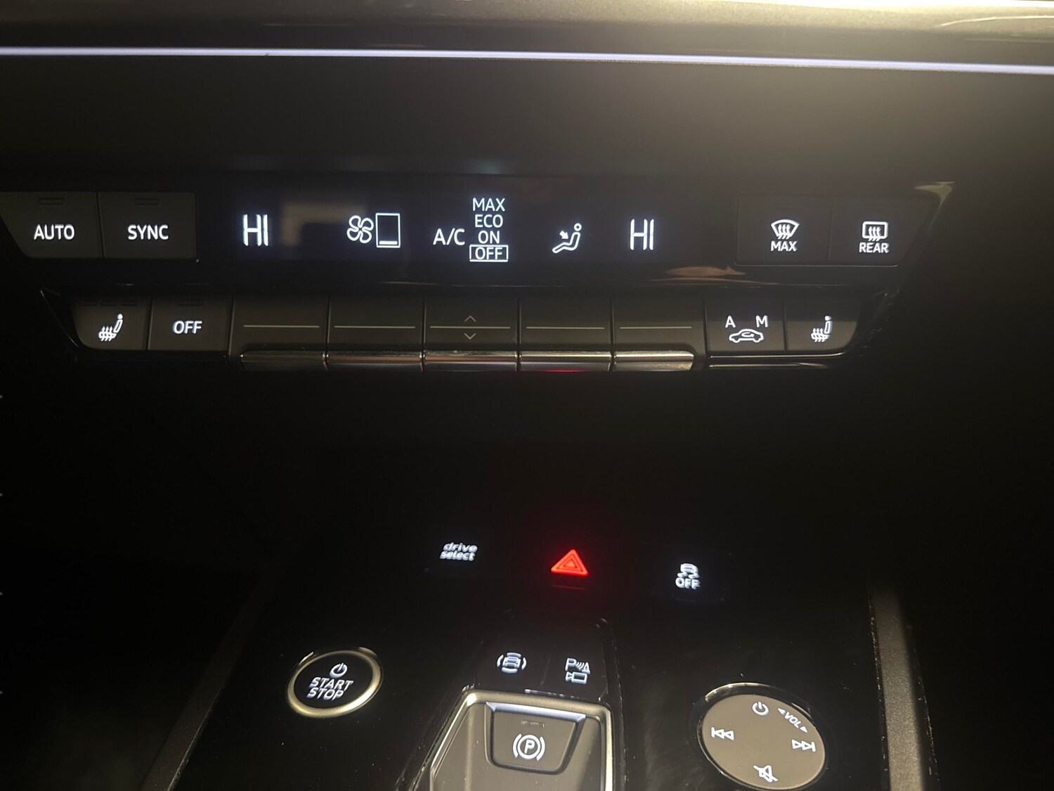 Used Audi Q4 e-tron 2023 for sale - 77688713: Photo 17