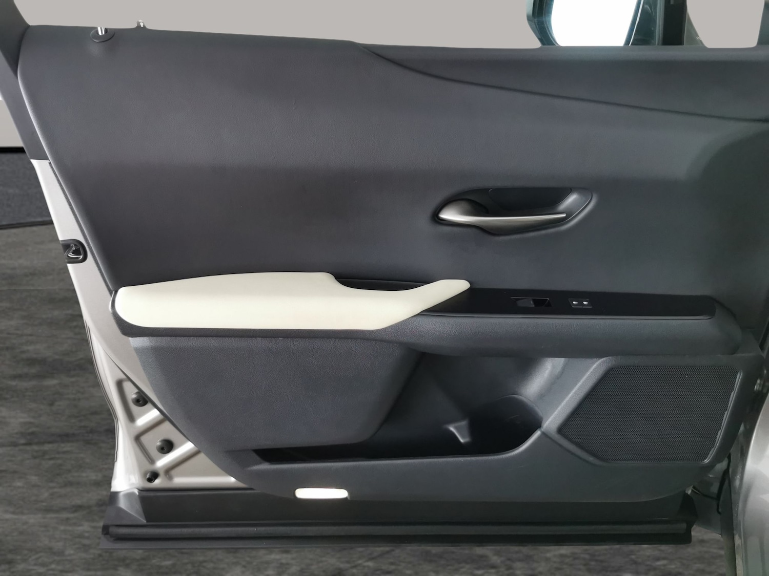 Used Lexus UX for sale - 77475353: Photo 36