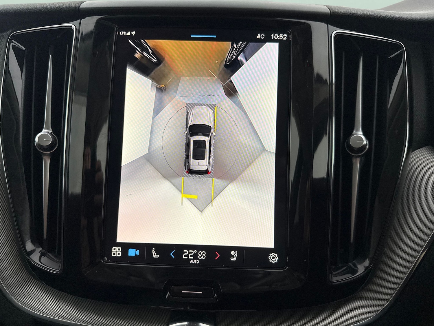 Used Volvo XC60 2024 for sale - 78082129: Photo 21