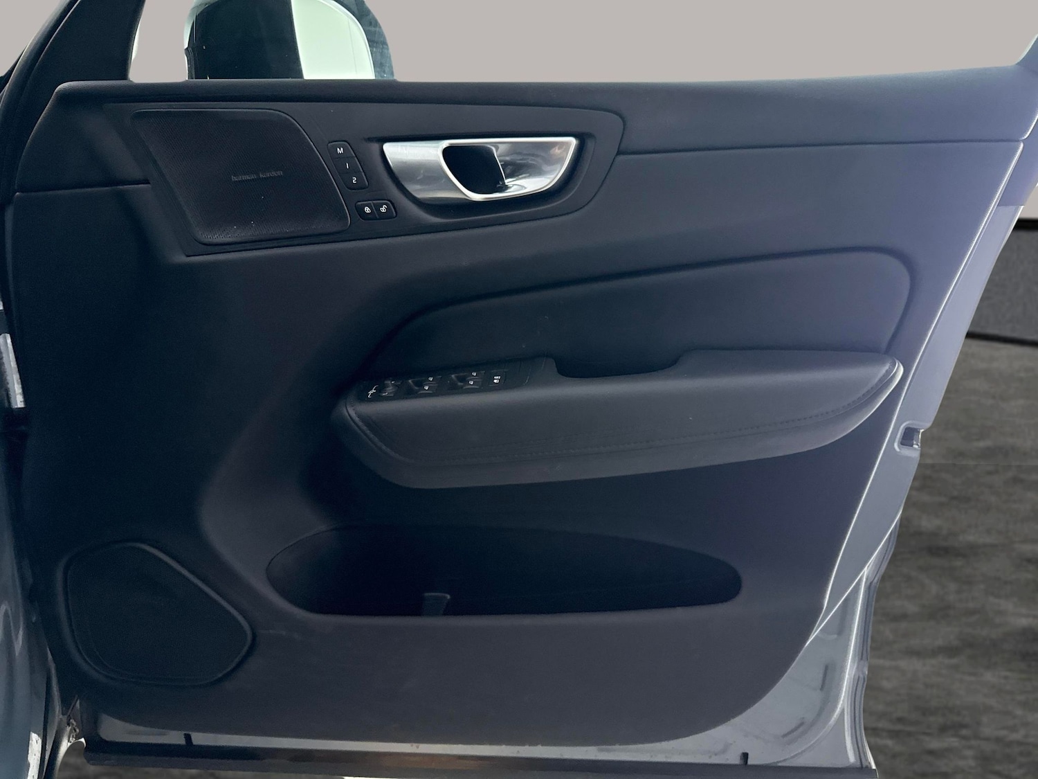 Used Volvo XC60 2024 for sale - 78082129: Photo 33