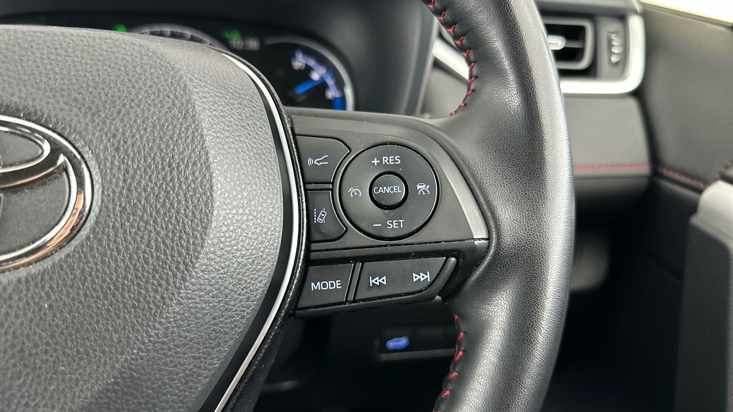 Used Toyota RAV4 2022 for sale - 77326677: Photo 21