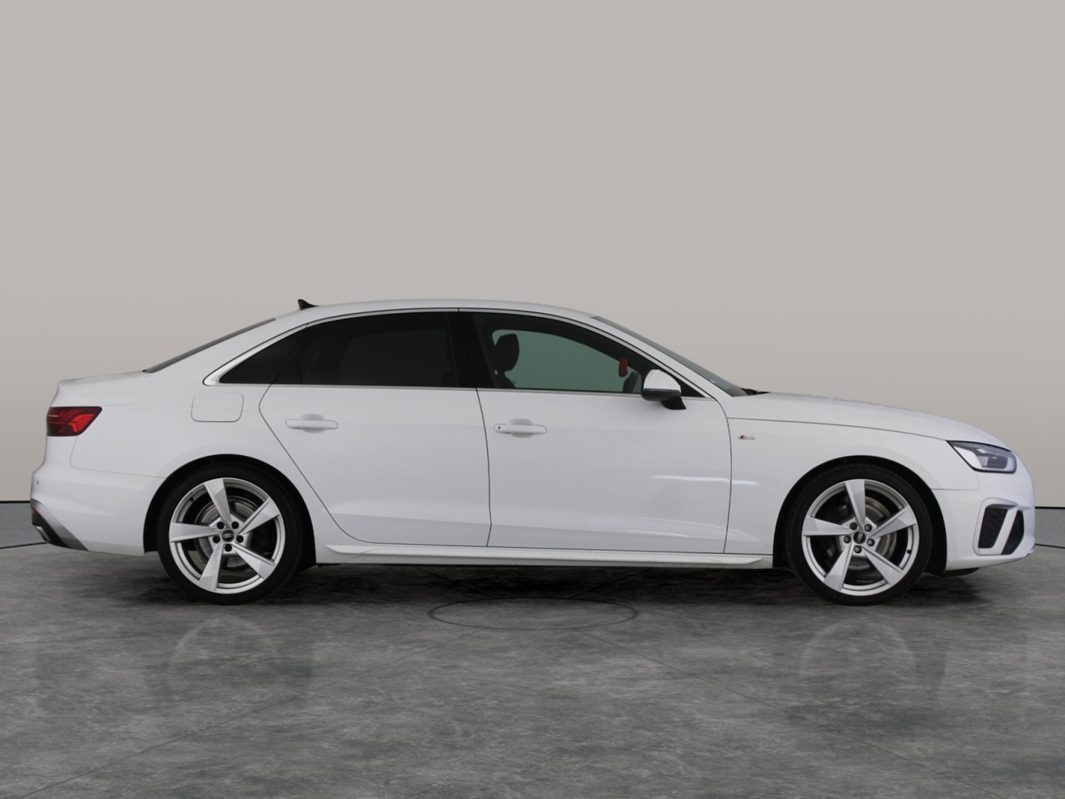 Used Audi A4 for sale - 77475479: Photo 9