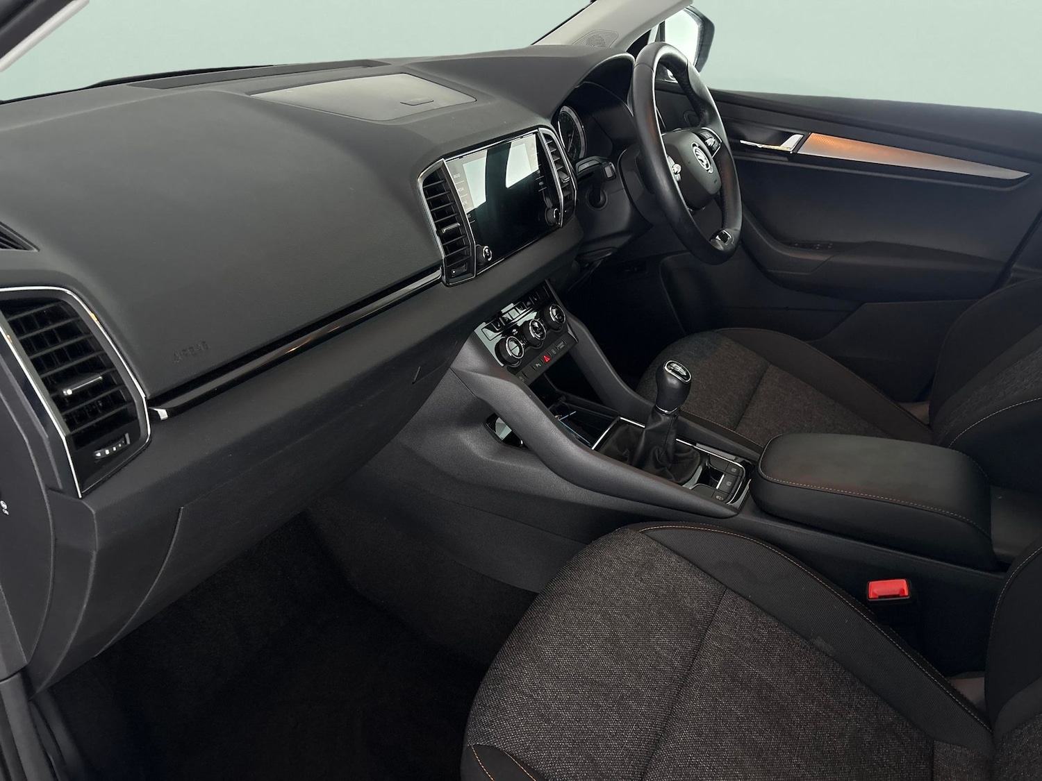 Used Skoda Karoq 2022 for sale - 76946516: Photo 4