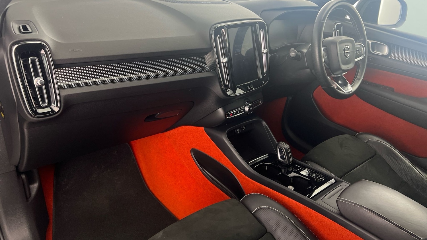 Used Volvo XC40 2019 for sale - 77962942: Photo 13