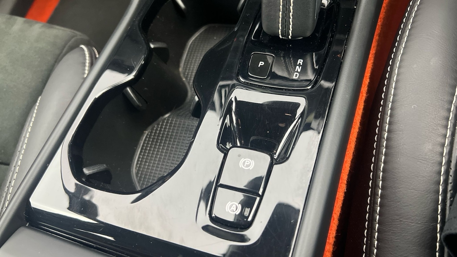 Used Volvo XC40 2019 for sale - 77962942: Photo 21