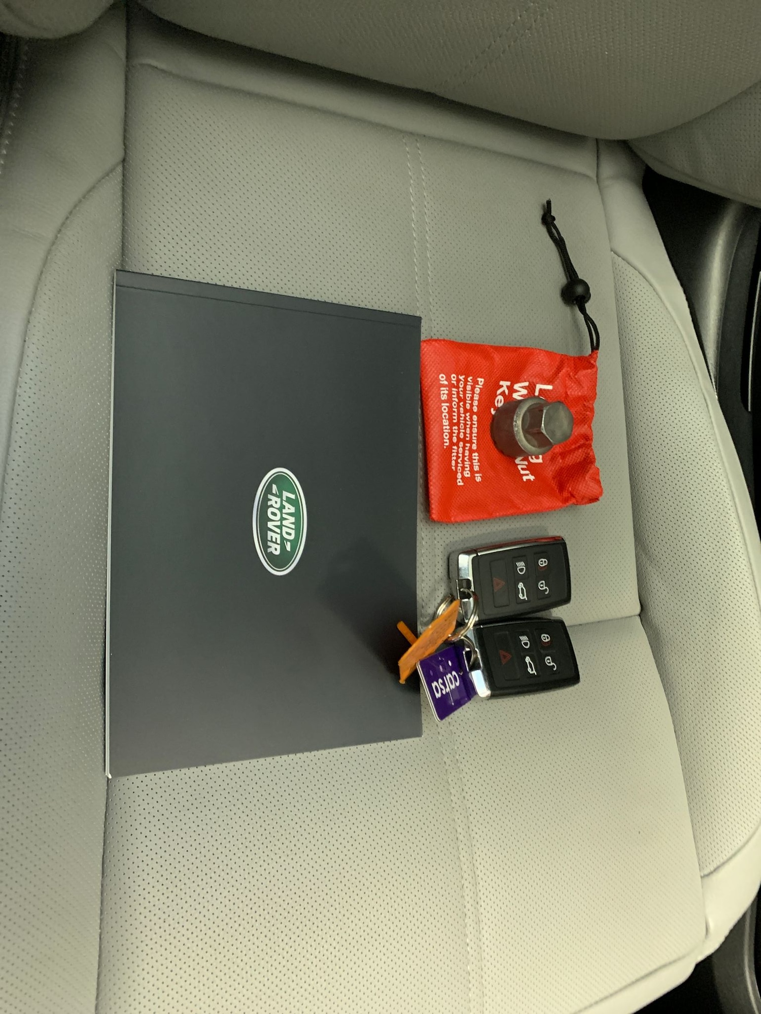 Used Land Rover Range Rover Velar 2024 for sale - 77043666: Photo 40