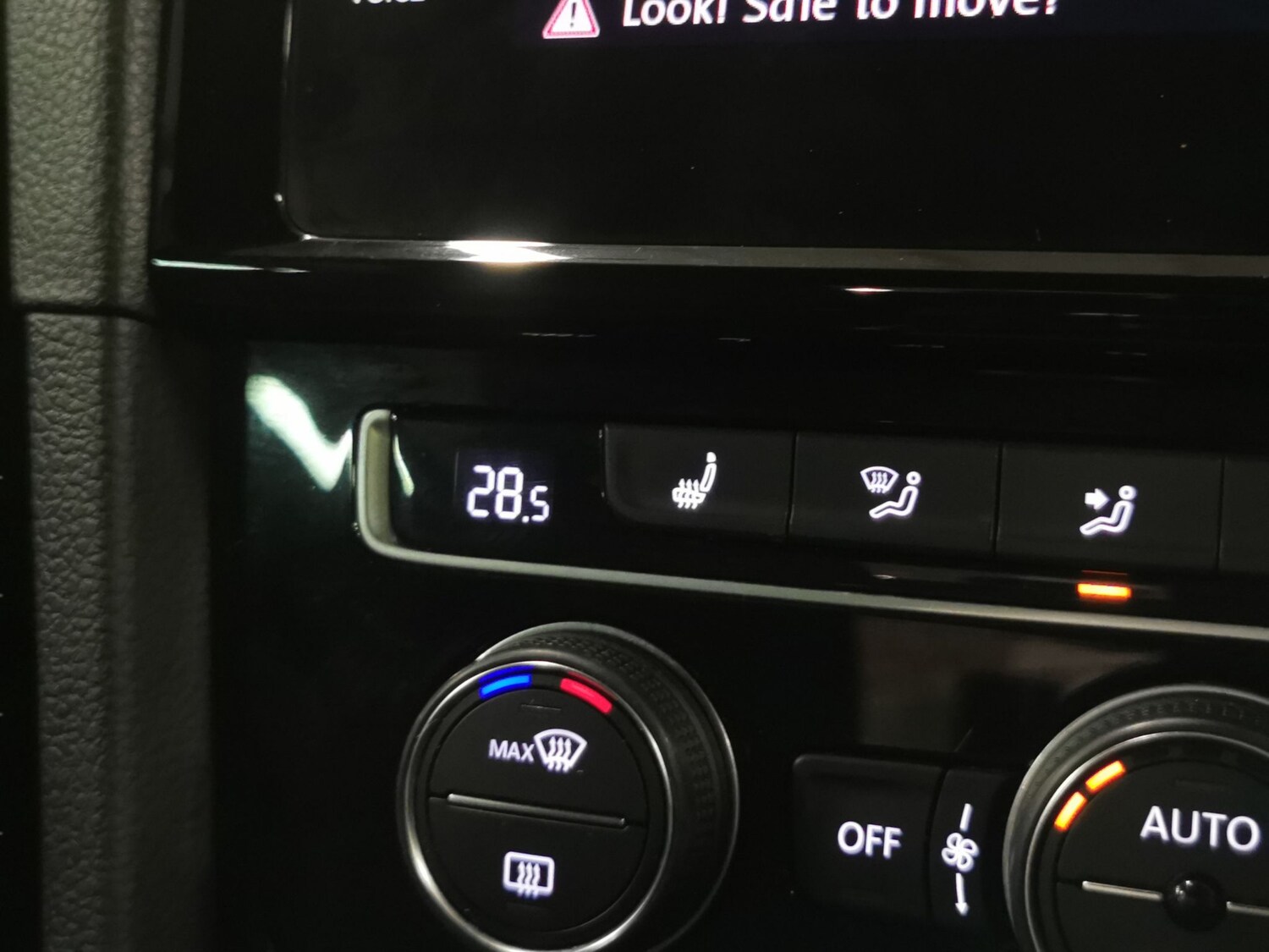 Used Volkswagen Golf 2019 for sale - 77447841: Photo 19