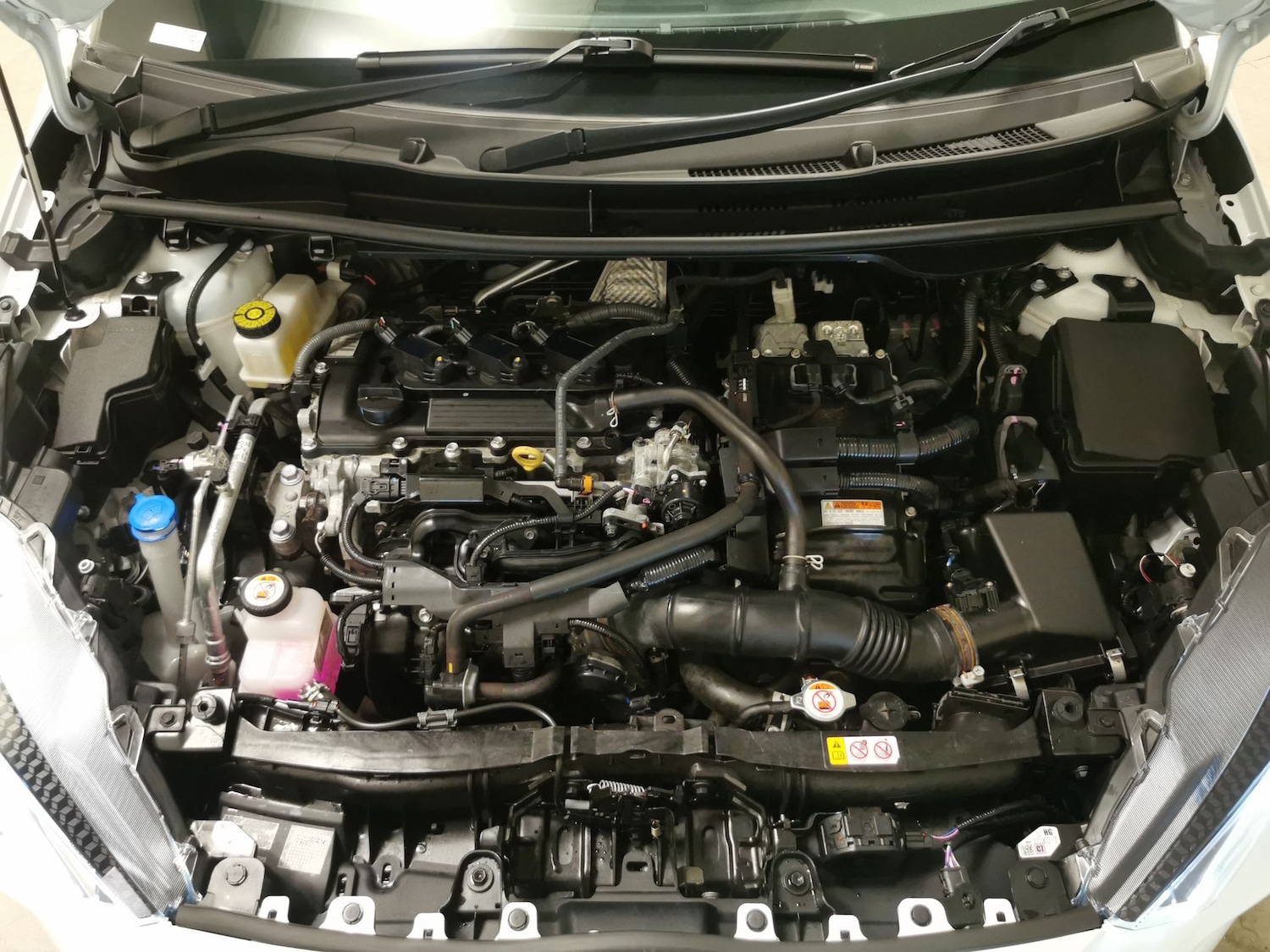 Used Toyota Yaris 2021 for sale - 76703993: Photo 30