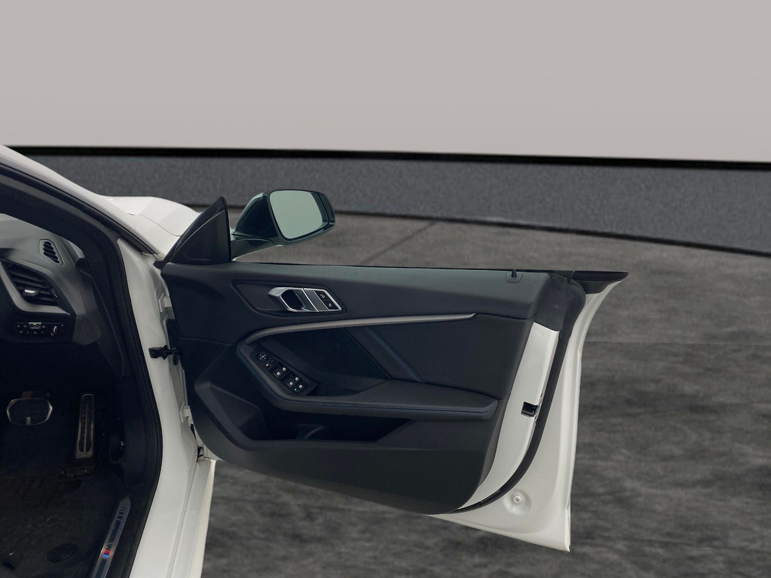 Used BMW 2 Series 2022 for sale - 77255675: Photo 28