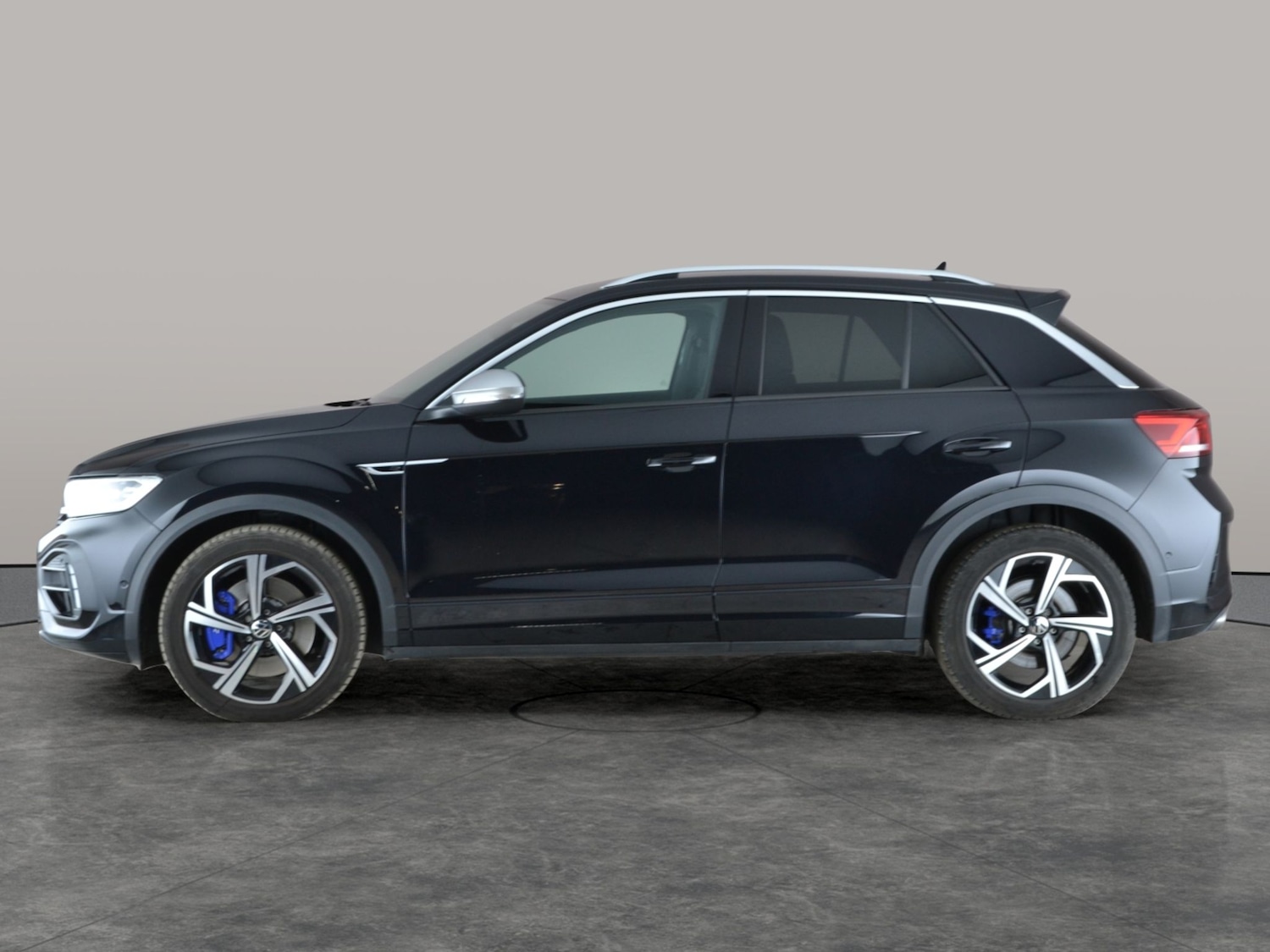 Used Volkswagen T-Roc 2023 for sale - 77100094: Photo 13