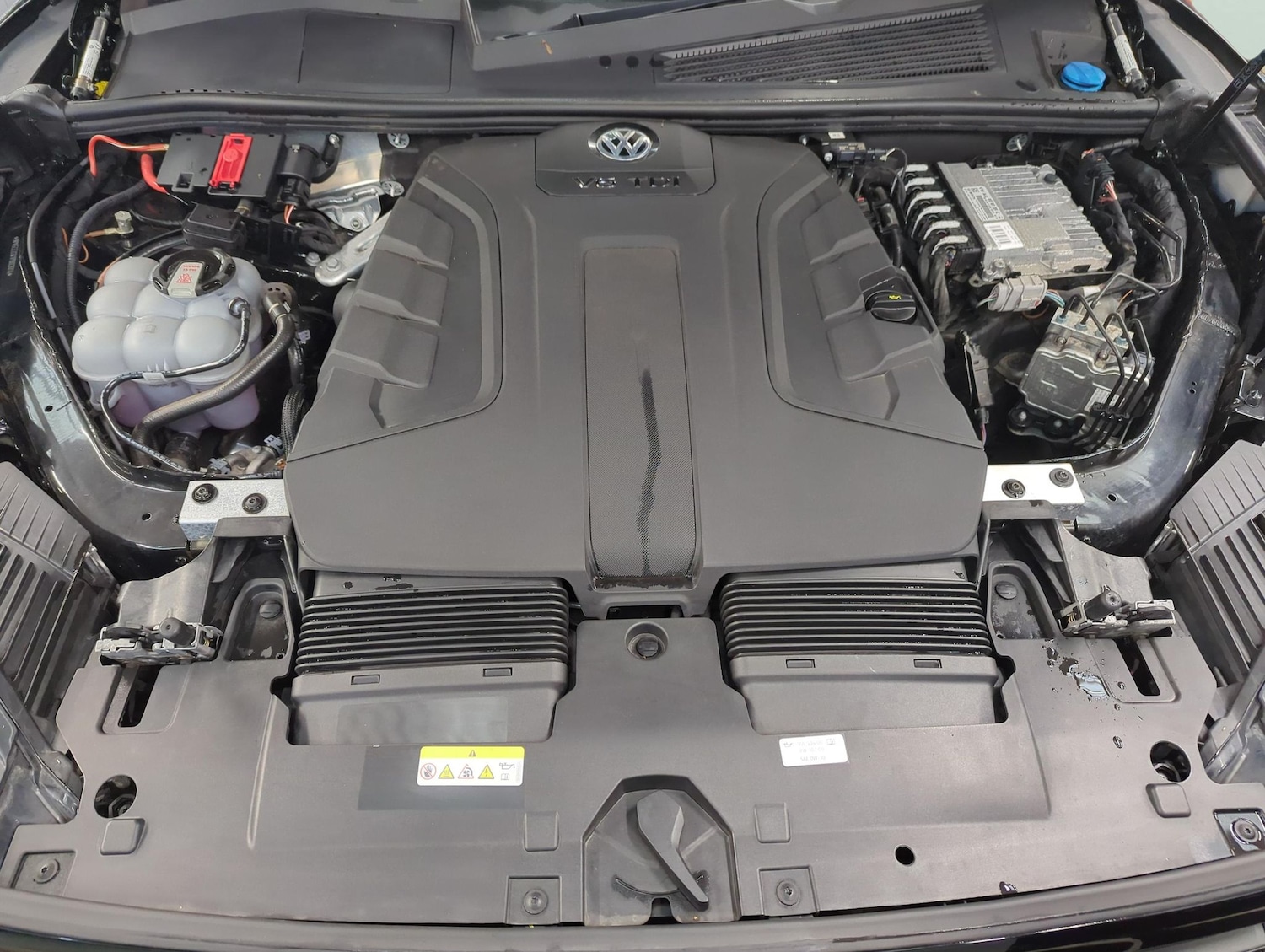 Used Volkswagen Touareg 2023 for sale - 77255983: Photo 40