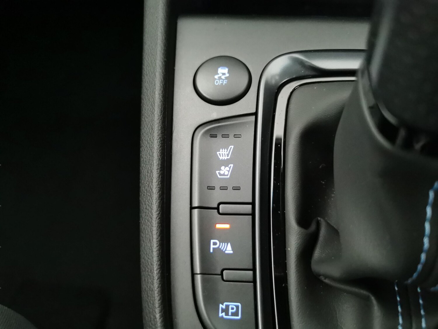 Used Hyundai KONA 2023 for sale - 78139970: Photo 20