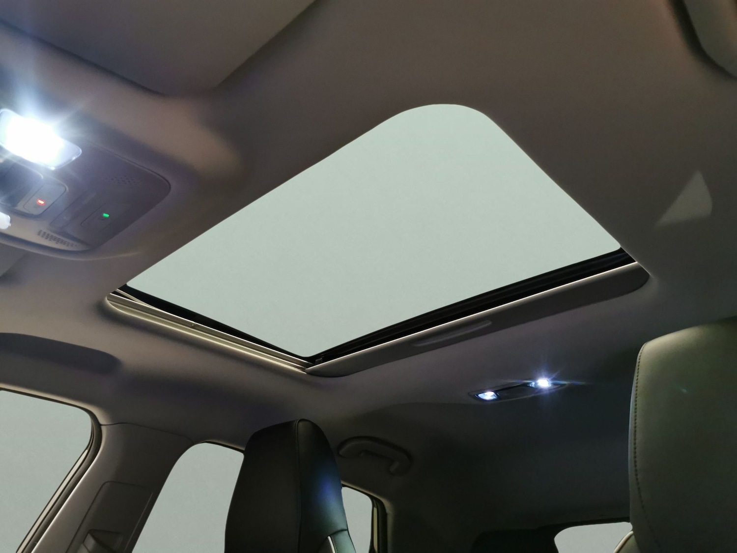 Used Omoda OMODA E5 2025 for sale - 76599716: Photo 5