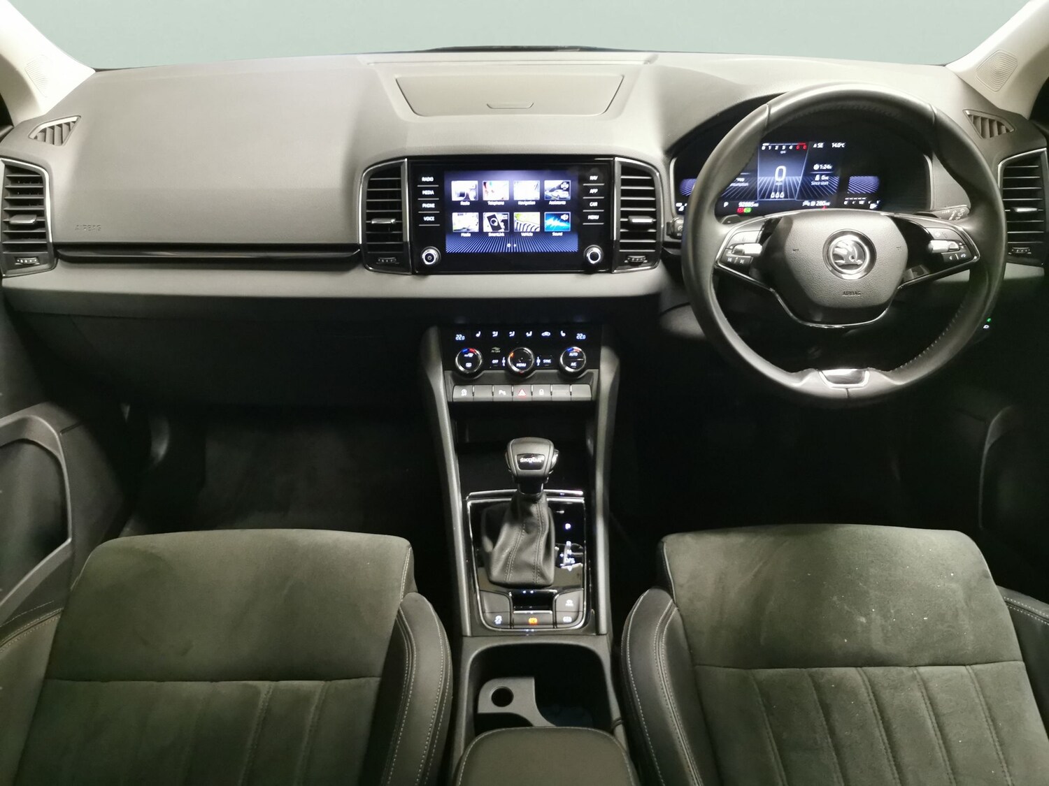 Used Skoda Karoq 2023 for sale - 77819400: Photo 8