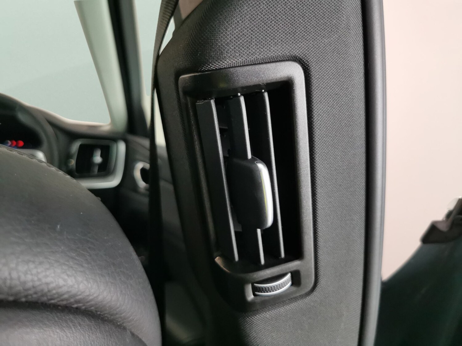 Used Volvo XC60 2022 for sale - 77347334: Photo 27