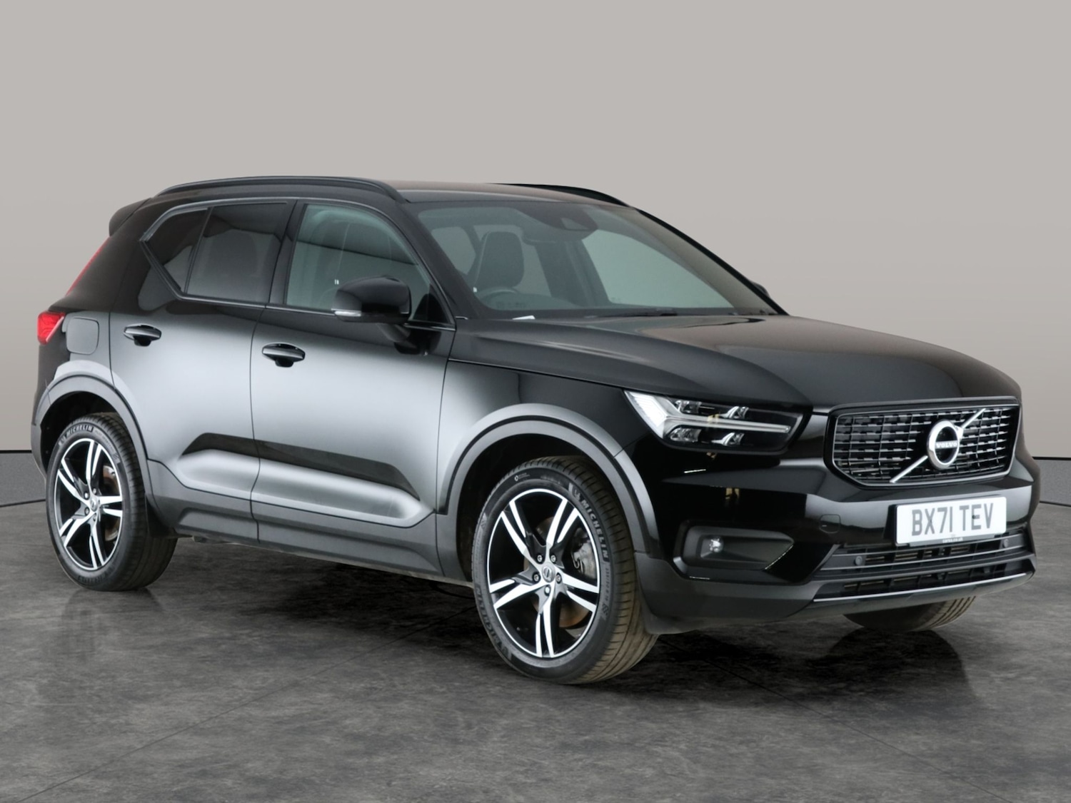 Used Volvo XC40 2021 for sale - 76445160: Photo 9