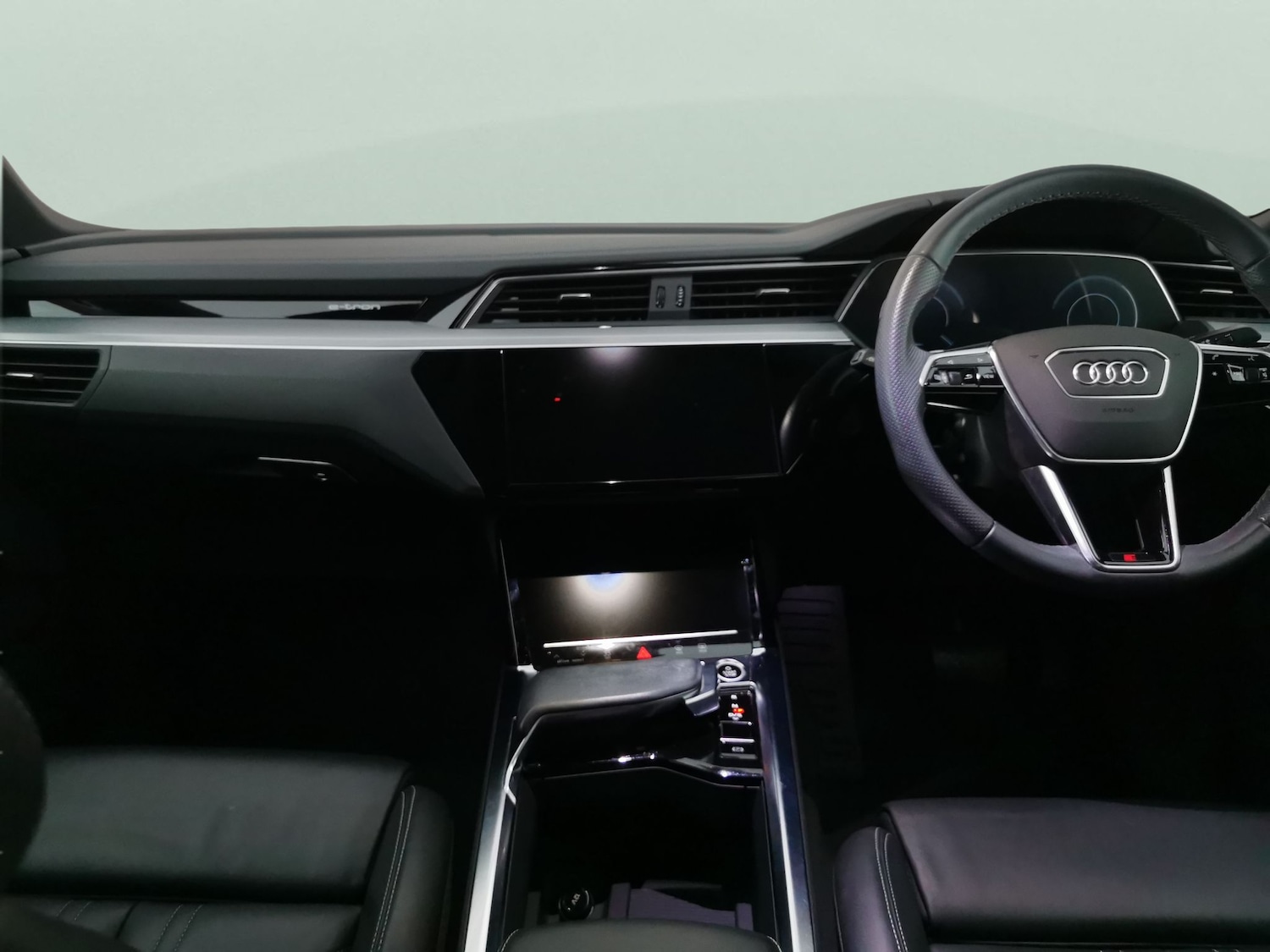 Used Audi e-tron 2022 for sale - 77563482: Photo 7