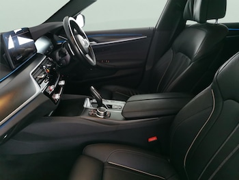 Used BMW 5 Series 2022 for sale - 77804208: Photo