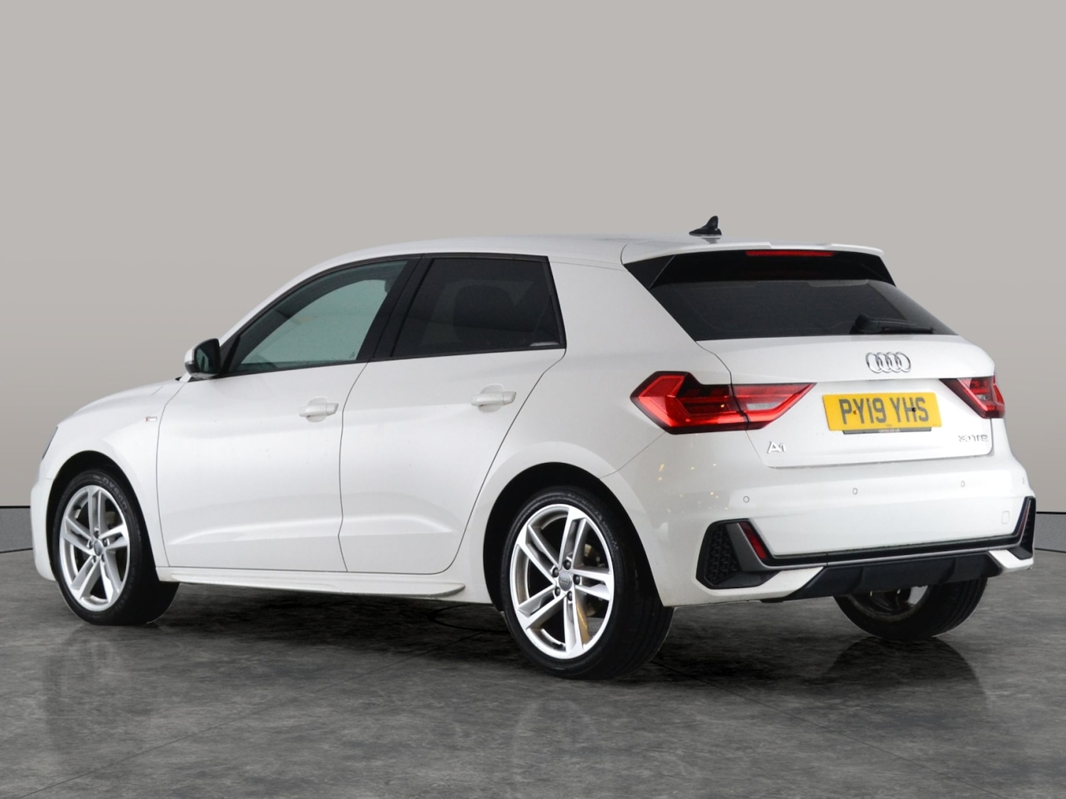 Used Audi A1 2019 for sale - 76353526: Photo 8