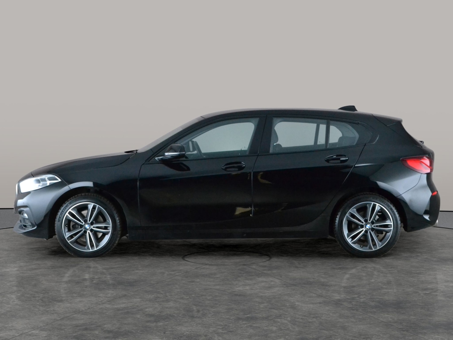 Used BMW 1 Series 2023 for sale - 78060941: Photo 12