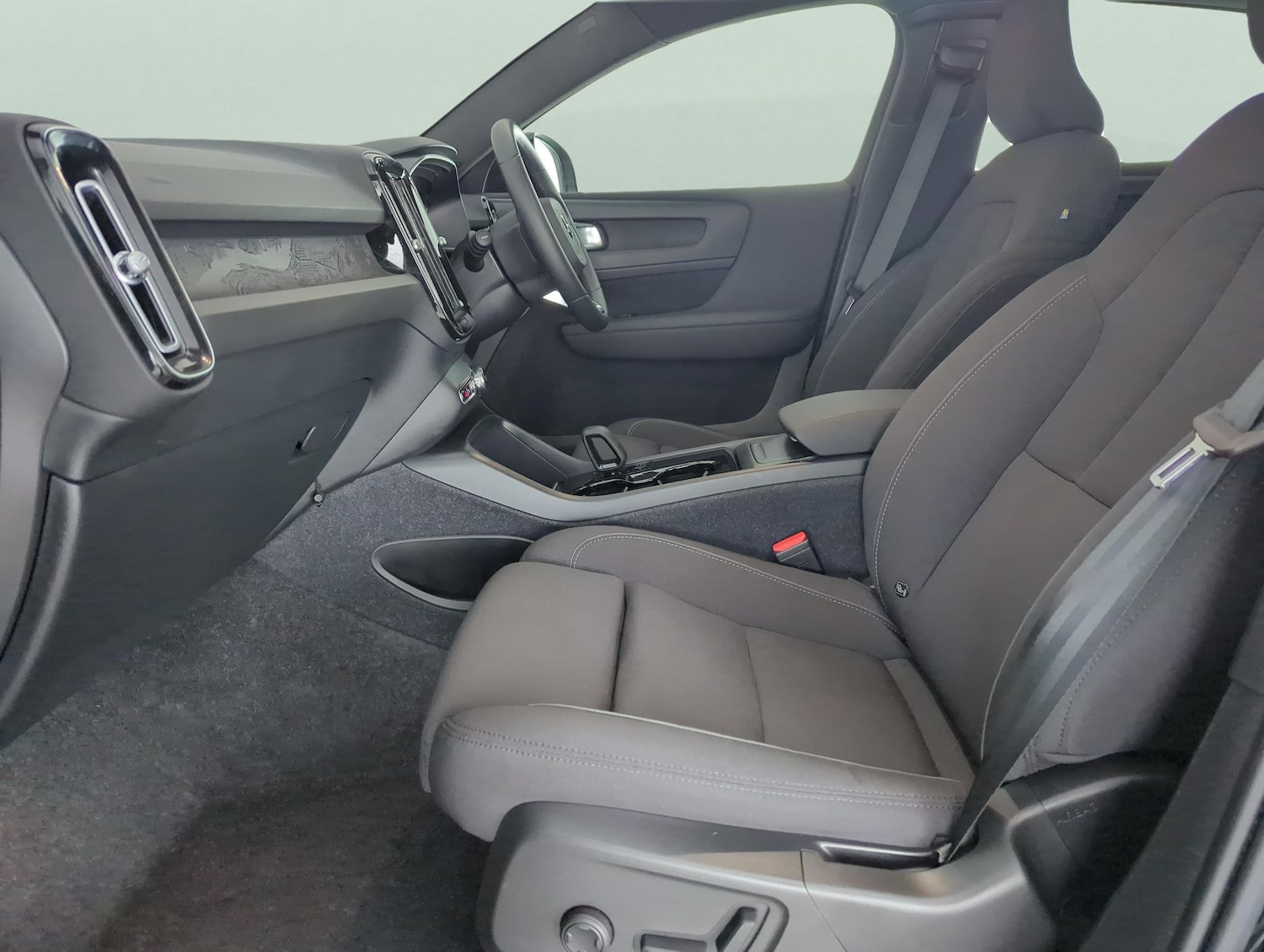 Used Volvo C40 2023 for sale - 77347466: Photo 4