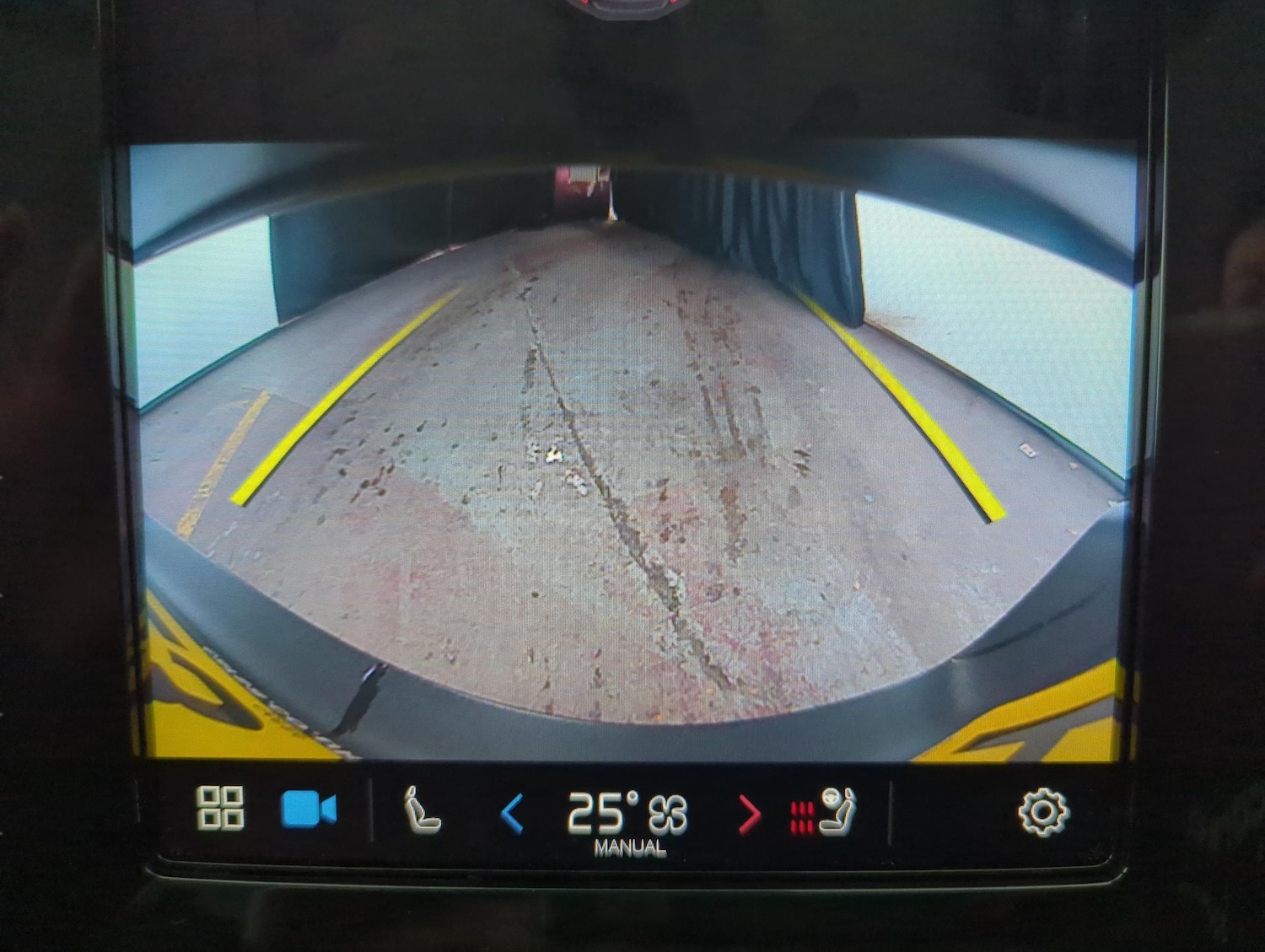 Used Volvo C40 2023 for sale - 77347466: Photo 6