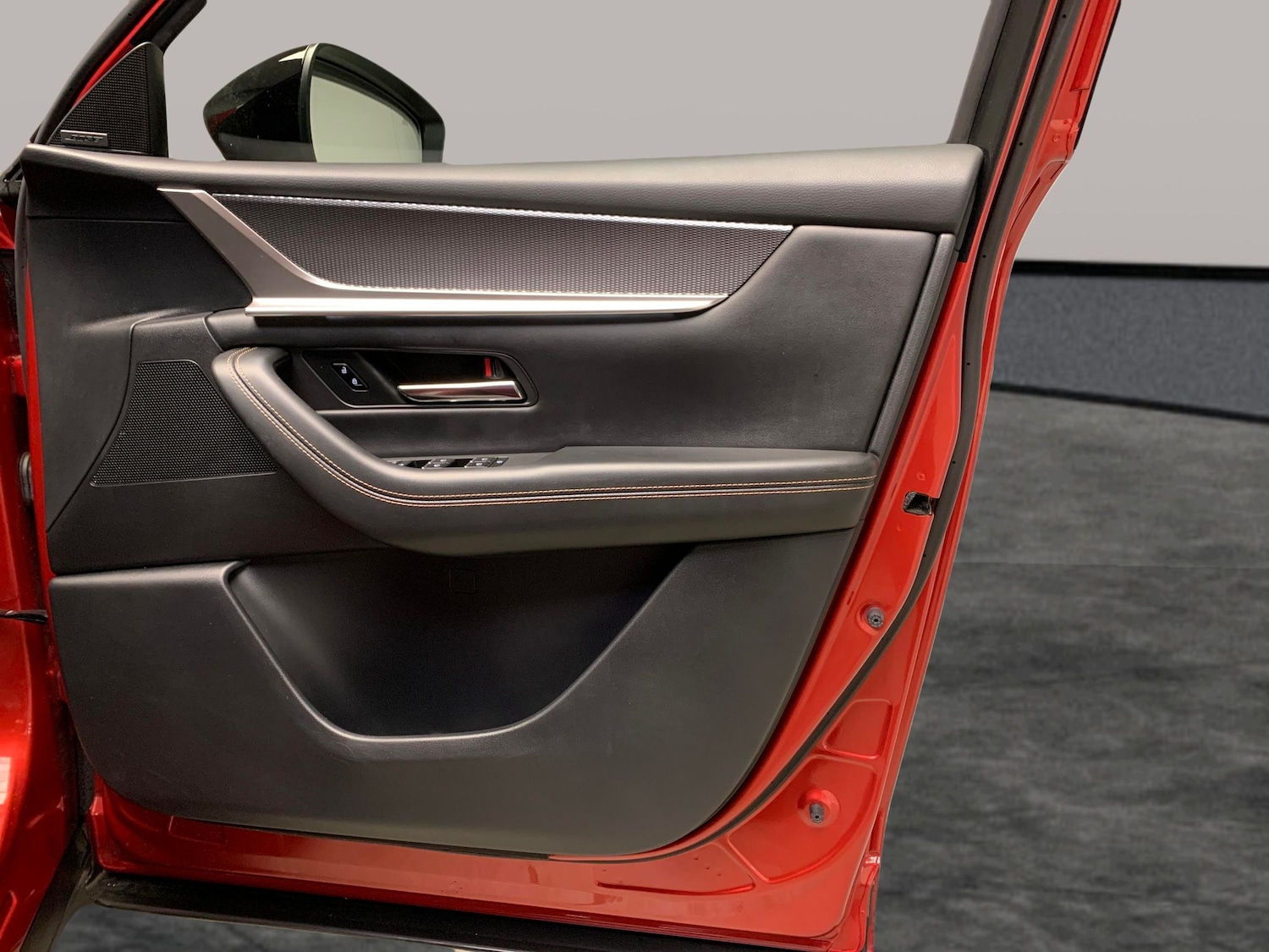 Used Mazda CX-60 2023 for sale - 76502031: Photo 35