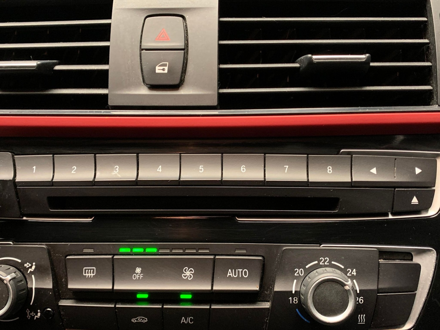 Used BMW 1 Series 2018 for sale - 76792821: Photo 15