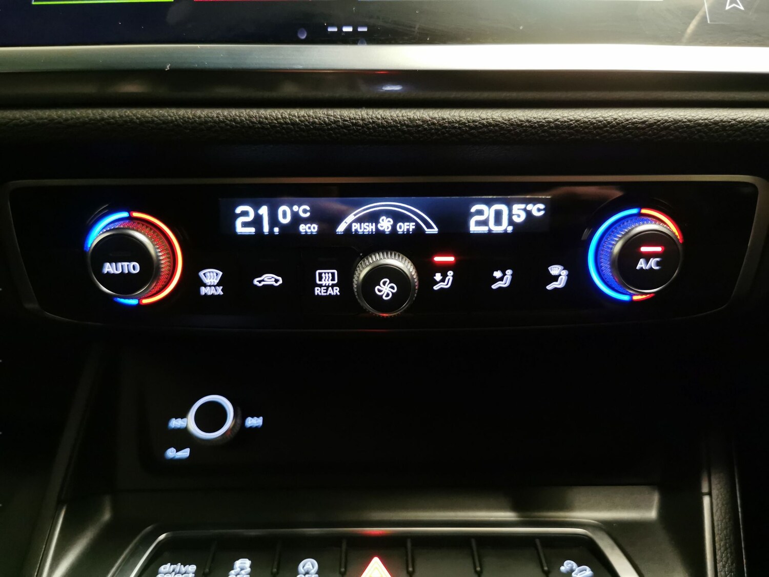 Used Audi Q3 2023 for sale - 78159677: Photo 17