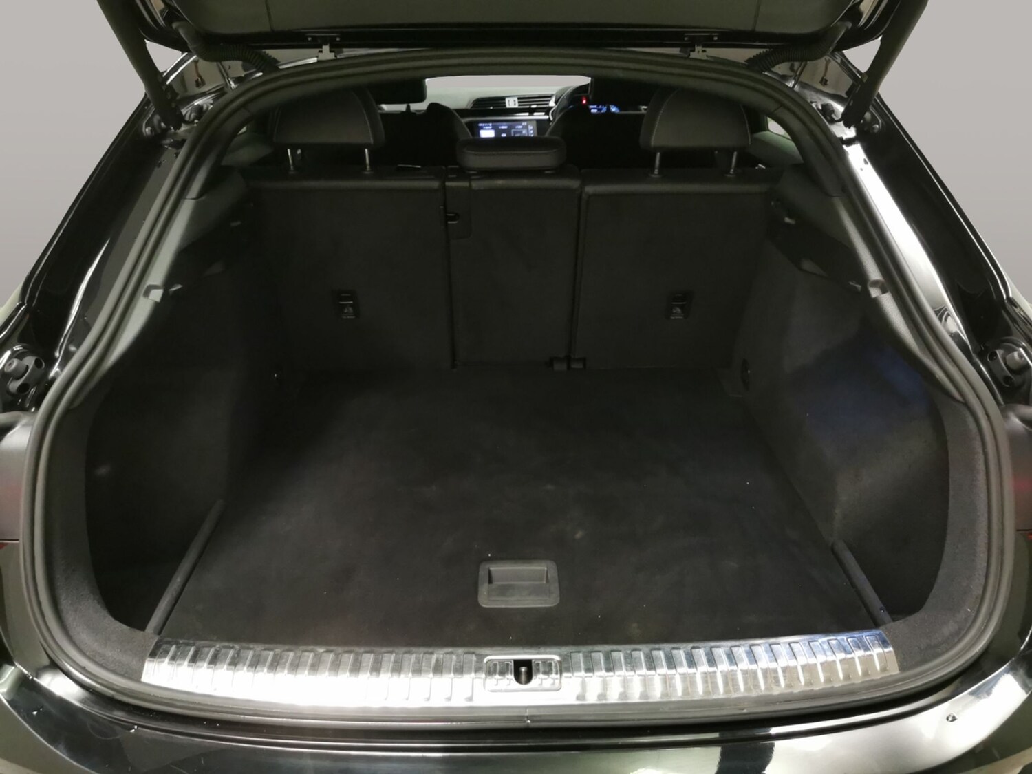 Used Audi Q3 2023 for sale - 78159677: Photo 32