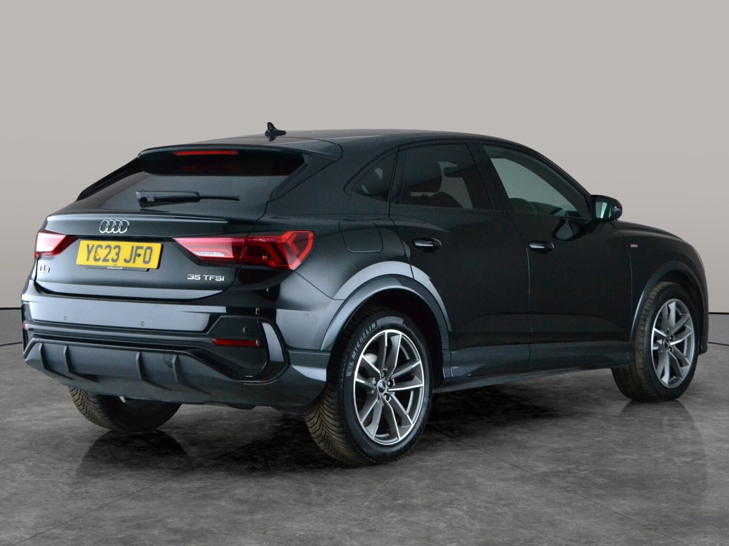 Used Audi Q3 2023 for sale - 78159677: Photo 9