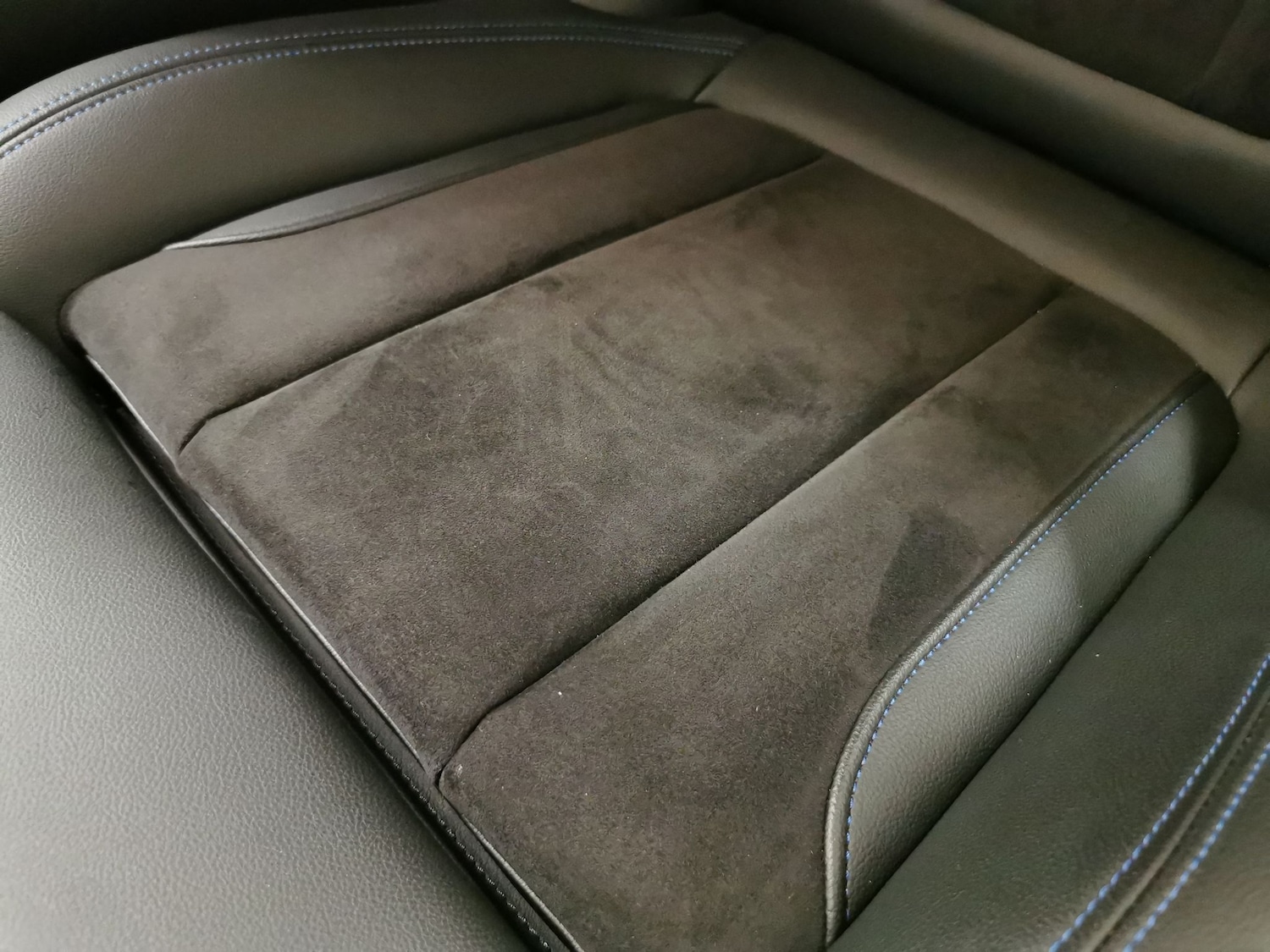 Used BMW i4 2022 for sale - 76542559: Photo 7