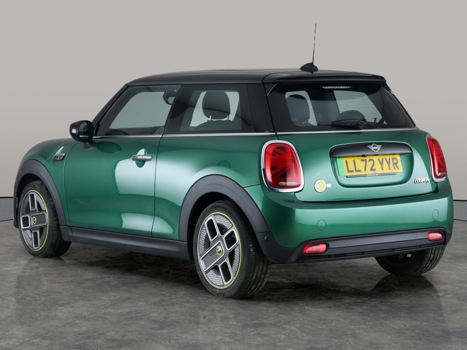 Used MINI Electric Hatch 2022 for sale - 76762945: Photo 15