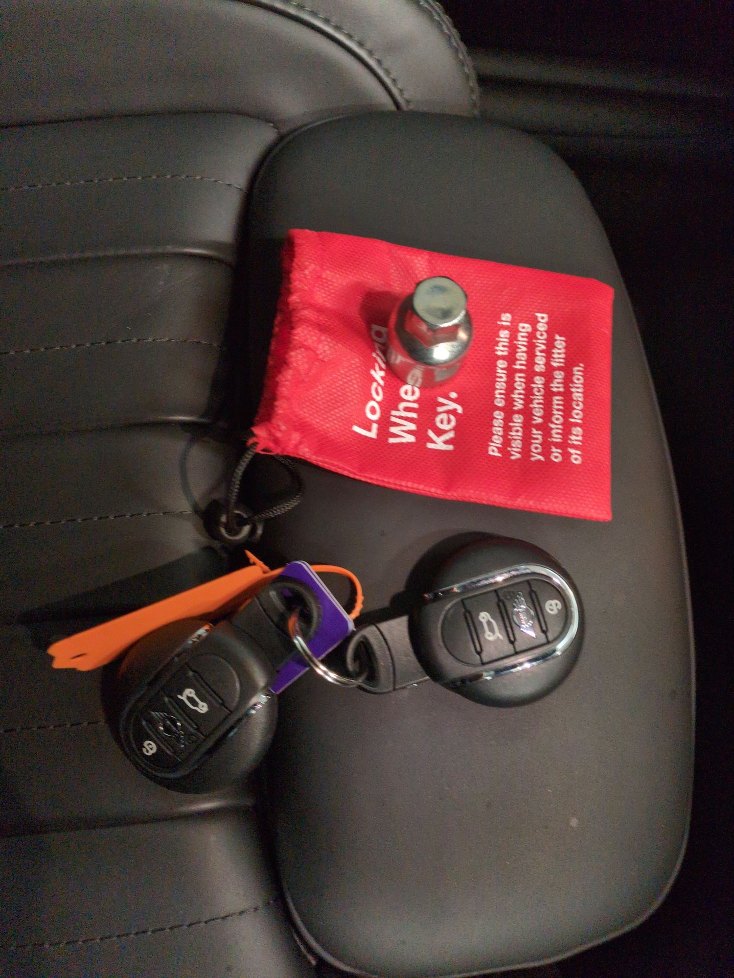 Used MINI Electric Hatch 2022 for sale - 76762945: Photo 31