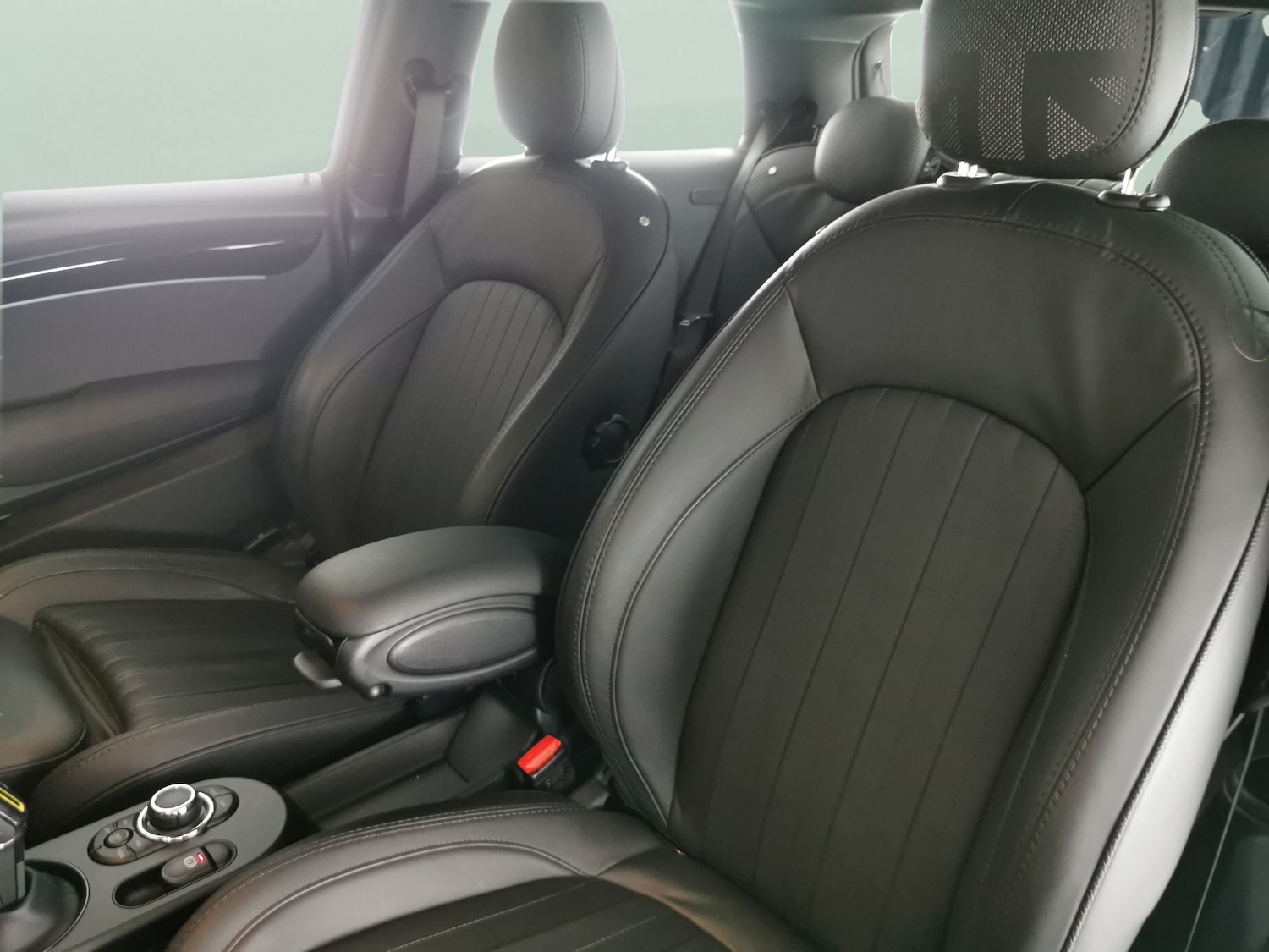 Used MINI Electric Hatch 2022 for sale - 76762945: Photo 9