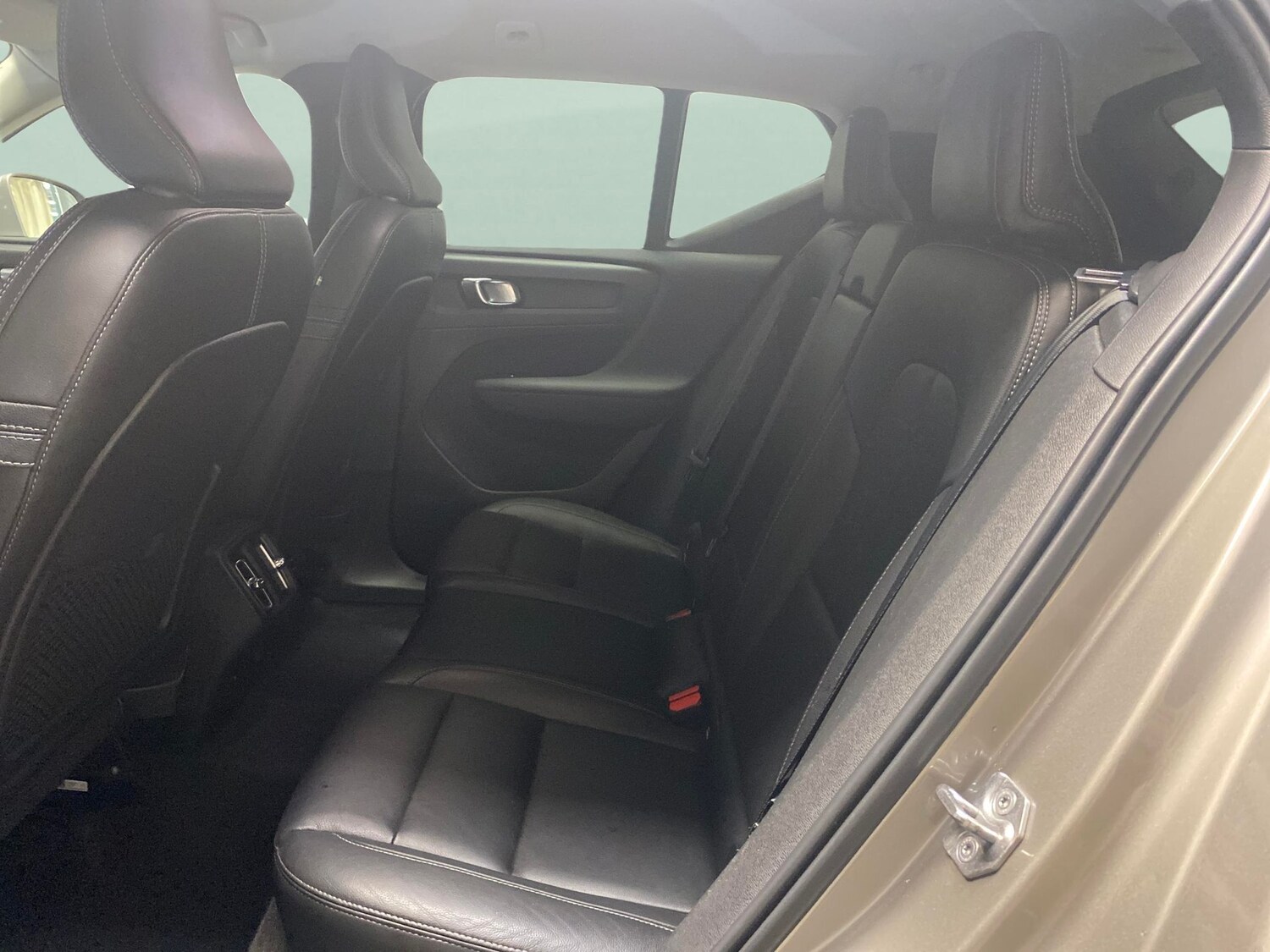 Used Volvo XC40 2021 for sale - 78140612: Photo 23