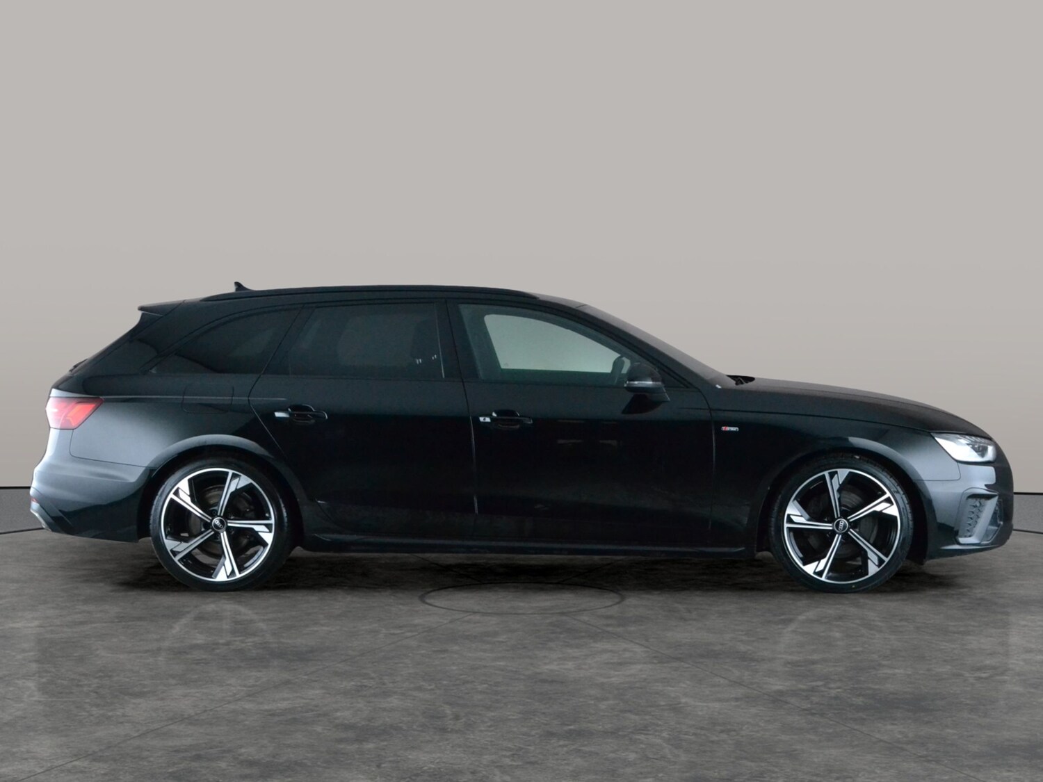 Used Audi A4 2021 for sale - 77476748: Photo 10